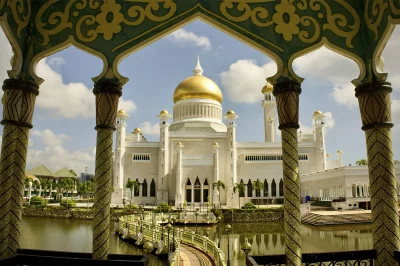 Omar Ali Saifuddien Moschee, Lambak Kanan, Brunei Omar Ali Saifuddien Moschee, Lambak Kanan, Brunei
