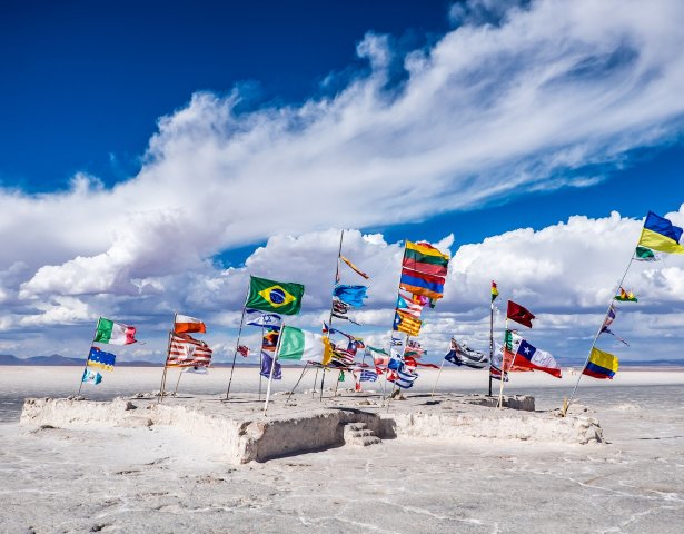 Flags of peace on the Uyuni salt marsh