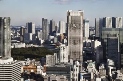 Wolkenkratzer in der Stadt Tokio