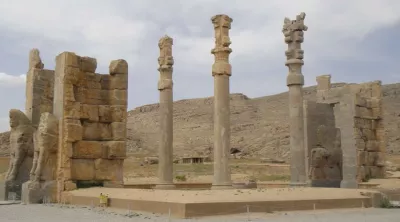 Blick auf Ruinen, Iran