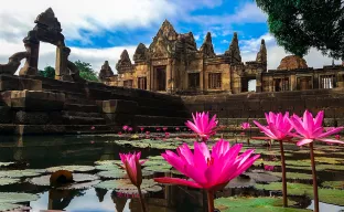 Heiliger Lotus Phanom Rang Historical Park, Treveloka